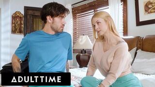 ВЗРОСЛОЕ ВРЕМЯ - Мачеха с большими сиськами Сара Ванделла учит своего пасынка-девственницу трахаться! порно